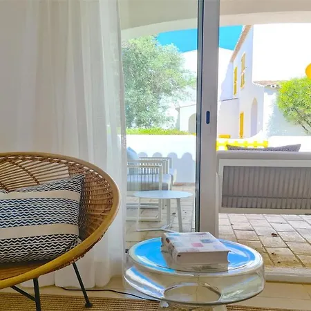 Willa Chez Lee, 219 Aldeia Do Golf-cleverdetails - Sleeps 6, Quiet Area Vilamoura