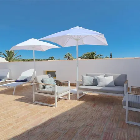 Chez Lee, 219 Aldeia Do Golf-cleverdetails - Sleeps 6, Quiet Area Villa Vilamoura