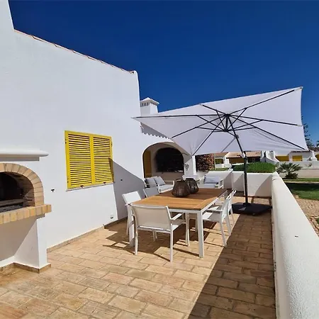 Chez Lee Aldeia Do Golf, Cleverdetails219 Sleeps 6, Quiet Area