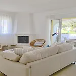 Chez Lee, 219 Aldeia Do Golf-cleverdetails - Sleeps 6, Quiet Area Villa *